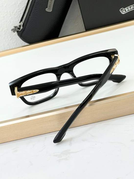 Picture of Chrome Hearts Sunglasses _SKUfw66635007fw